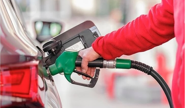 పెట్రోల్ ధరలు పెరుగుతాయా?.. కేంద్ర వర్గాలు ఏం చెప్పాయంటే..