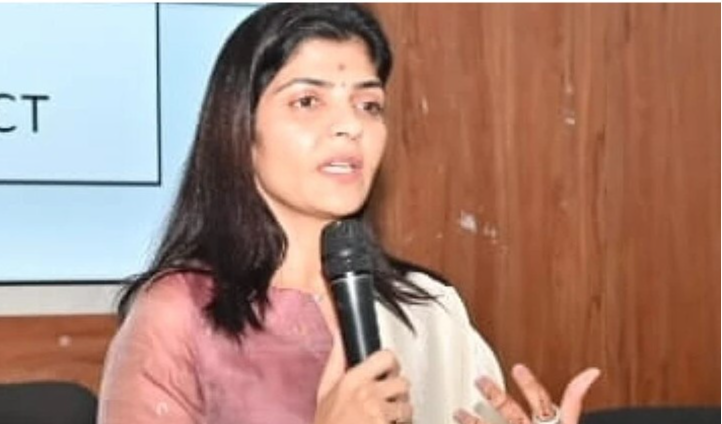 ఏపీలో టీనేజీ ప్రెగ్నెన్సీలు.. కారణాలివే: శైలజ