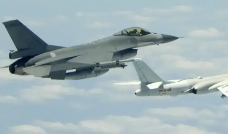 China: తైవాన్‌లో చైనా సైనిక విన్యాసాలు