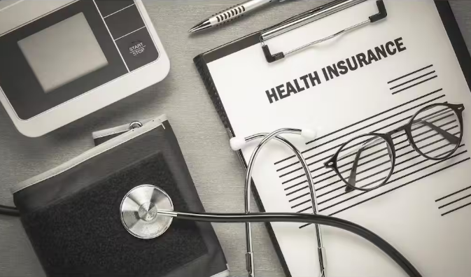 Health Insurance Tips : హెల్త్ ఇన్సూరెన్స్ తీసుకునేప్పుడు ఆ తప్పులు చేయకండి.. లేదంటే క్లెయిమ్ కాదు, జాగ్రత్త