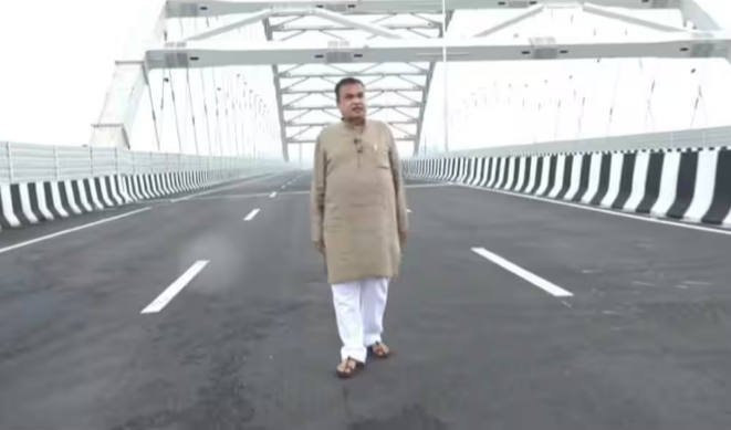 Nitin Gadkari on E20 Fuel: E20 పెట్రోల్‌తో ఒక్క వాహనం పాడైనా తీసుకురండి! నితిన్ గడ్కరీ ఓపెన్ ఛాలెంజ్‌!