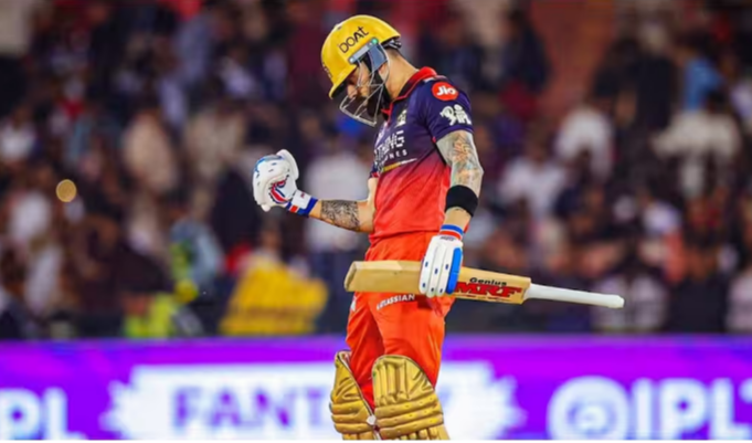 Virat Kohli Surpasses MS Dhoni , Rohit Sharma: ఐపీఎల్ చరిత్రలో కోహ్లీ అరుదైన రికార్డు - ధోనీ, రోహిత్ లను వెనక్కి నెట్టి నంబర్ వన్ స్థానానికి!
