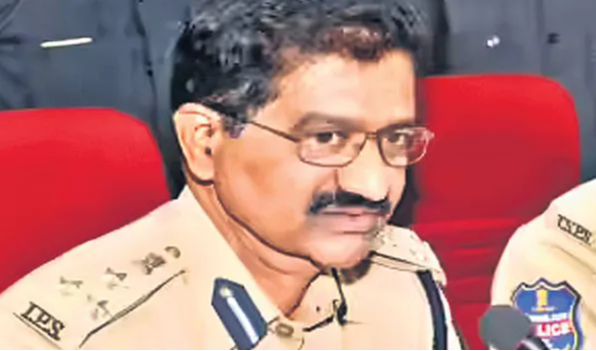 SIB chief Prabhakar Rao: పోలీసుల ముందు లొంగిపొండి